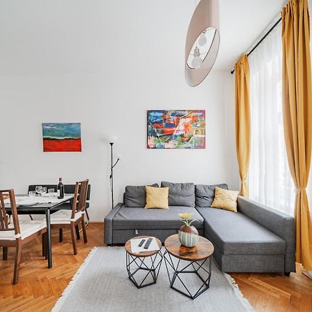 15 C&J'S Apartment Vienna Exterior photo