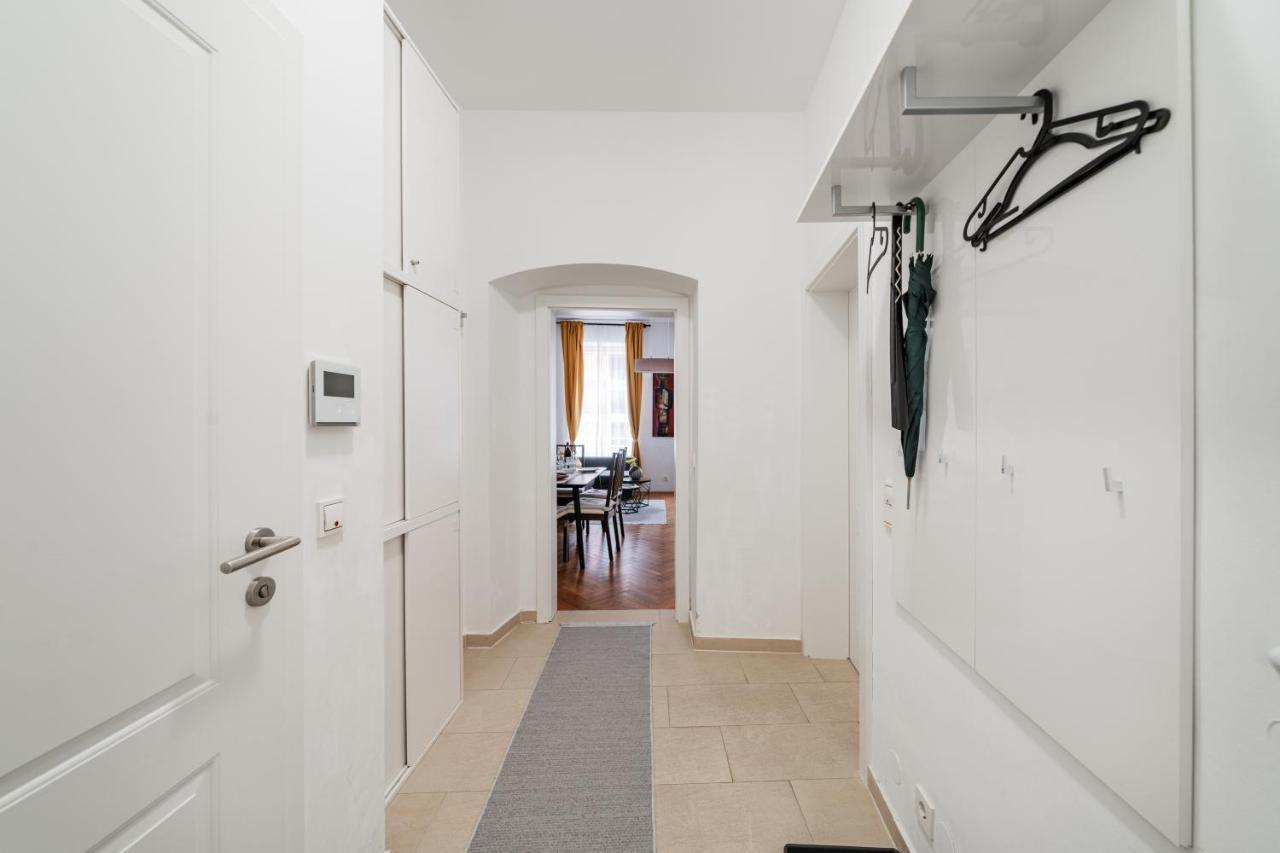 15 C&J'S Apartment Vienna Exterior photo