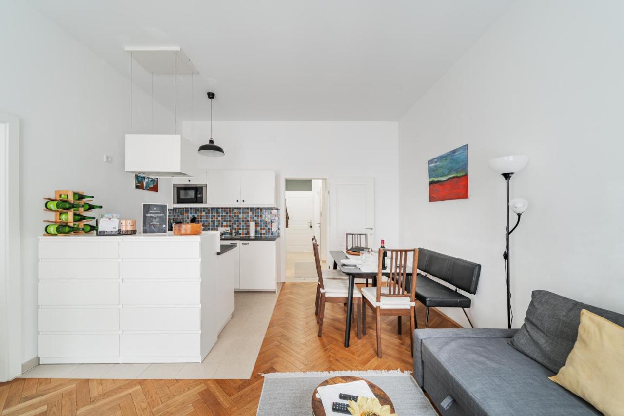 15 C&J'S Apartment Vienna Exterior photo